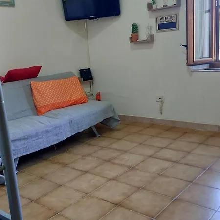 Casa Con Giardino * Cecina (Livorno)