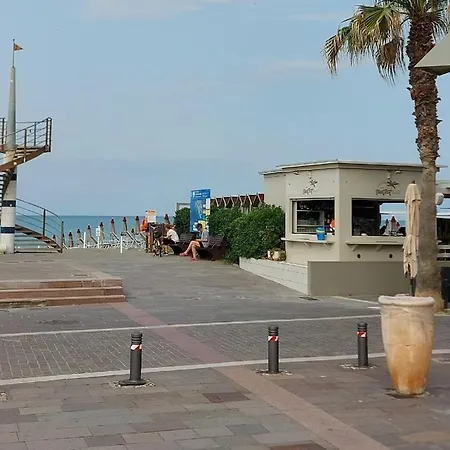 Casa Con Giardino Appartamento Cecina (Livorno)